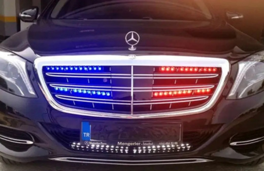 Çakarlı araç ve ruhsatsız silah kullananlar yandı