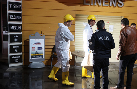 Sivas’ta dershane bulunan binada yangın: 1 Öğretmen öldü