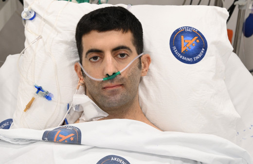 32 yaşındaki adam, 19 yaşındaki genç kızın kalbiyle hayata tutundu