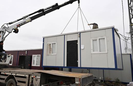 Gaziantep'te konteynerler kaldırılıyor