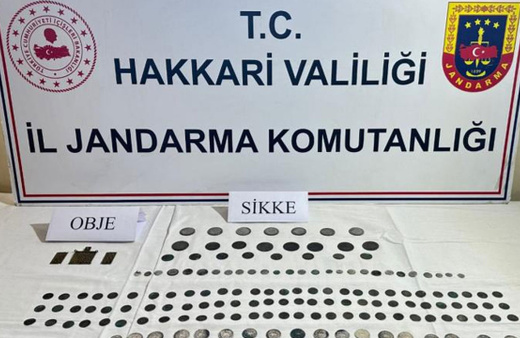 Hakkari'de Bizans dönemine ait 163 sikke ele geçirildi