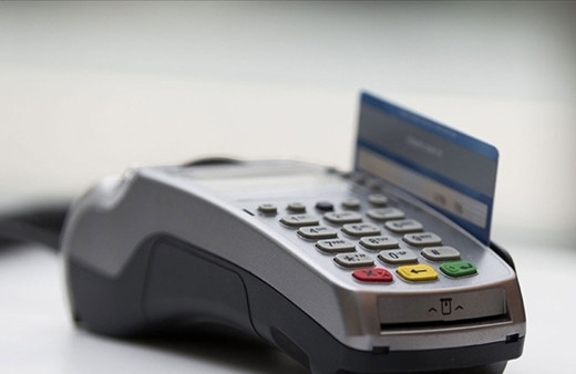 Tüketicilere ödemelerinde finansal kuruluşları kullanma zorunluluğunda tutar 30 bin liraya çıkarıldı