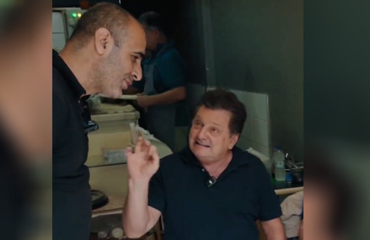 Vedat Milor, yemek yediği restoranın sahibini azarladı: Ben maymun değilim