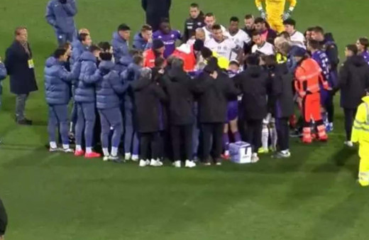 Fiorentinalı futbolcu yere yığıldı! Dev maç ertelendi