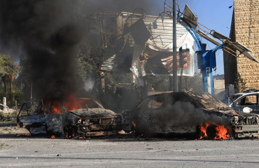 Rus savaş uçakları muhaliflerin elindeki Halep'te hastane bombaladı