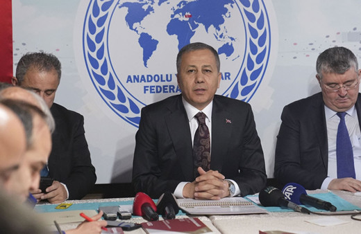 Türkiye'de 1 milyon 247 bin Halepli yaşıyor Yerlikaya'dan dikkat çeken Halep açıklaması