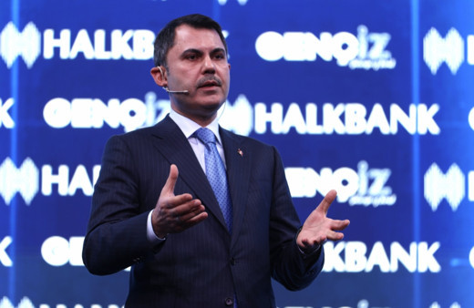 Bakan Kurum: Dünyanın ateşinin çıkmasına engel olmaya çalışıyoruz