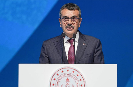 Milli Eğitim Bakanı Yusuf Tekin: Yapacağımız şey eğitim sistemimizi ona göre revize etmek