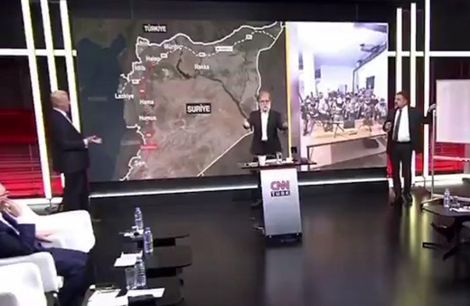 Ahmet Hakan reji tarafından sürekli uyarılınca öfkelendi! Canlı yayında dikkat çeken anlar