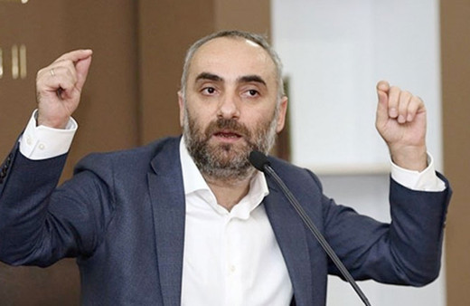 İsmail Saymaz'dan Özgür Özel'e Suriye tepkisi: Ciddiyetsizlik