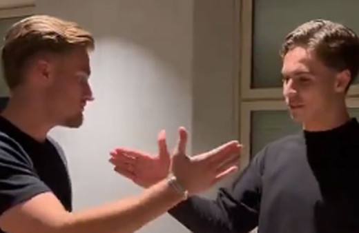 Kenan Yıldız namaz kıldığını söyledi fenomen arkadaşı seccade hediye etti