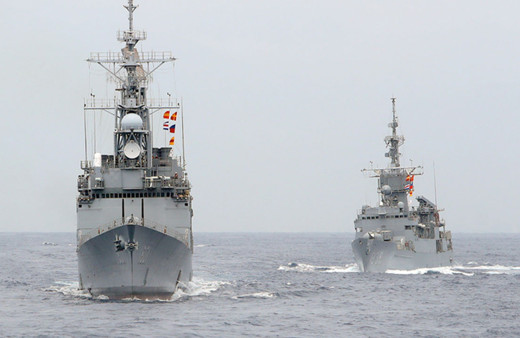 Çin Tayvan'ı çevreledi 47 askeri hava aracı ve 21 gemi görüldü