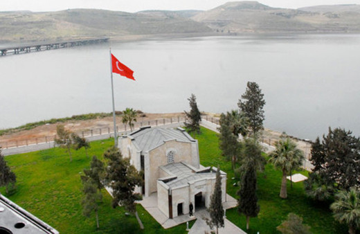 Suriye Milli Ordusu Süleyman Şah Türbesi'ne yaklaştı