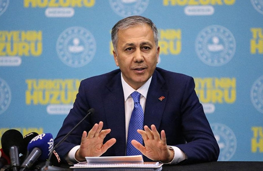 Hepsi 10 günde ele geçirildi! "Çengel-11" operasyonlarının detaylarını Bakan Yerlikaya açıkladı