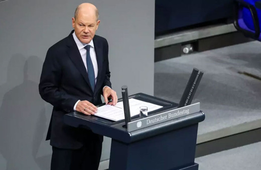 Almanya'da meclis, erken seçim için kararını verdi