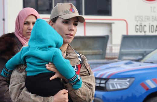 Suriyelilerin Hatay'daki sınır kapılarından ülkelerine dönüşü sürüyor