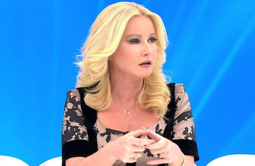 Ödül törenindeki konuşması olay olmuştu! Müge Anlı canlı yayında o iddialara tepki gösterdi