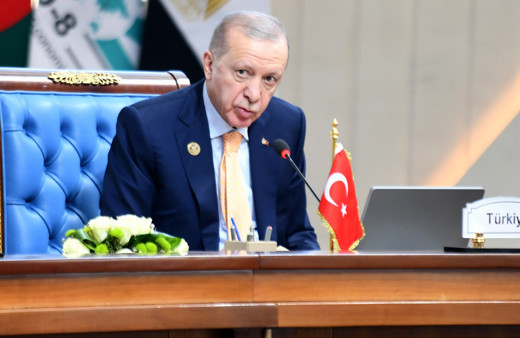 Cumhurbaşkanı Erdoğan: İslam ülkeleri olarak İsrail'e karşı atılabilecek adımlara öncülük etmeliyiz