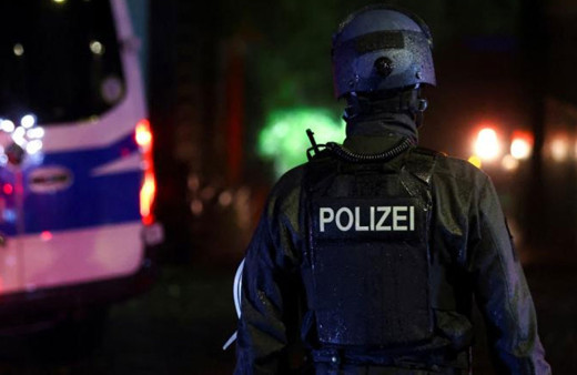 Almanya'da Noel pazarına araçlı saldırı: Çok sayıda yaralı var