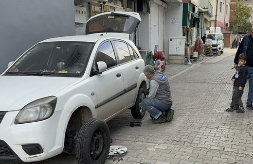 36 aracın lastiklerini kesmişlerdi! İki şüpheli için karar verildi