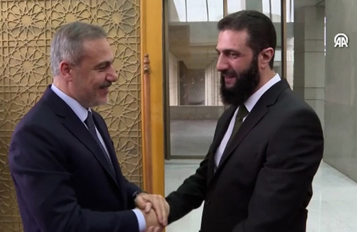 Dışişleri Bakanı Hakan Fidan, Suriye’deki yeni yönetimin lideri Ahmed eş-Şera ile Şam'da bir araya geldi