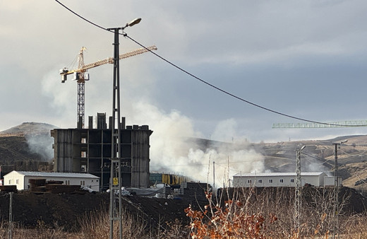 Elazığ'da işçilerin kaldığı konteynerlerde yangın çıktı