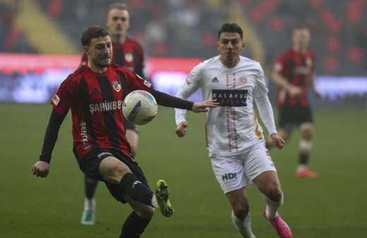 Gaziantep FK Antalyaspor'u eli boş gönderdi