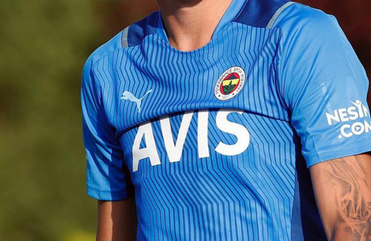 Transferde flaş iddia! Galatasaray eski Fenerbahçeliyi gündemine aldı