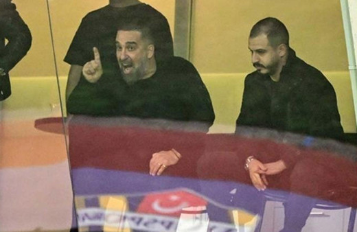 Fenerbahçe maçında kırmızı kart gören Arda Turan, PFDK'ya sevk edildi