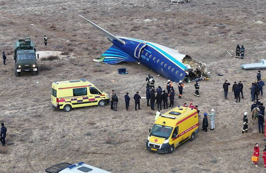 Kazakistan'da düşen uçakta ölü sayısı belli oldu
