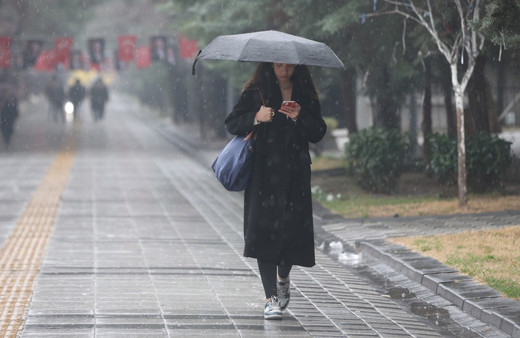 Fırtına, kar ve yağmur! Meteoroloji 17 il için alarm verdi: İşte bölge bölge hava durumu tahminleri