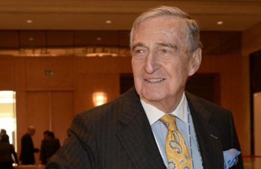 Rahmi Koç'tan dikkat çeken sözler: "Fenerbahçe için tespih çekiyor, Kur'an okuyor"