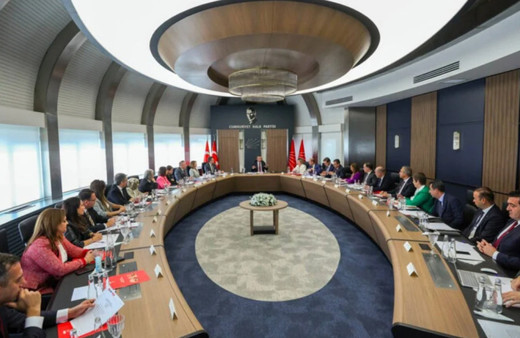 CHP MYK ve PM toplanıyor: İhraç edilenlerin dosyaları ele alınacak