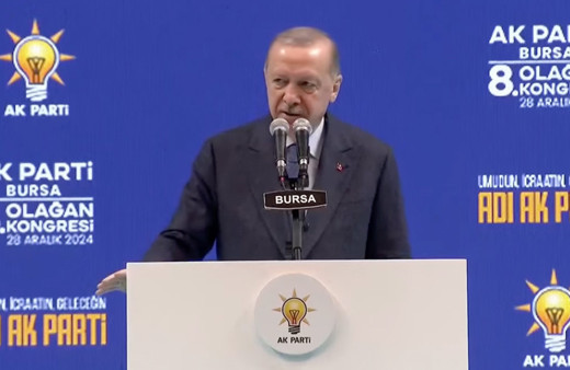 Cumhurbaşkanı Erdoğan: Faiz inecek ki enflasyon da insin