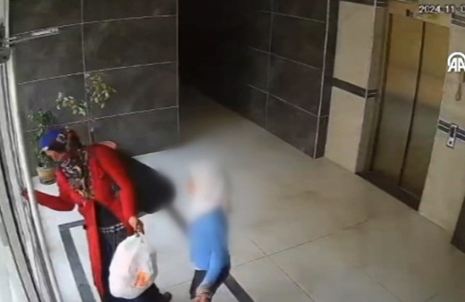 Diyarbakır'da bohçacı kılığına giren hırsızlar yakalandı, mal varlıkları herkesi şoke etti