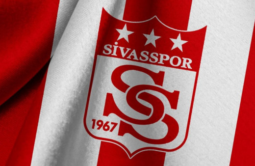 Sivasspor'da şok ayrılık! Sözleşmesinin feshedildi