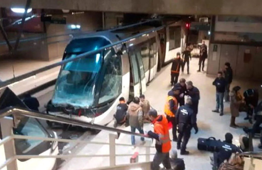 Fransa'da tramvay faciası! Çok sayıda yaralı var