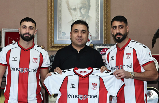 Sivasspor, Efkan Bekiroğlu ve Tolga Ciğerci'yi transfer etti