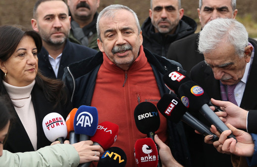 DEM, 'Öcalan'ın sözünü dinlerler' dedi ama ya olmazsa... Konuşulan senaryo