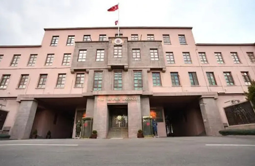 MSÜ'den olaylı diploma töreni görüntüleriyle ilgili açıklama