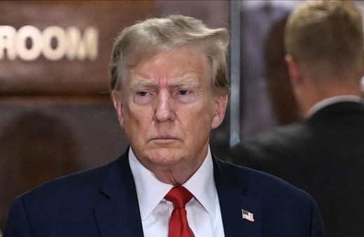 Trump, Los Angeles'taki yangınların önceden engellenebileceğini savundu