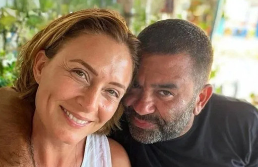 Ceyda Düvenci'den sonra bir aşk pozu da Bülent Şakrak'tan geldi! "Alayına..."