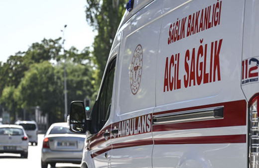 83 yaşındaki kadın akrabası tarafından bıçaklandı