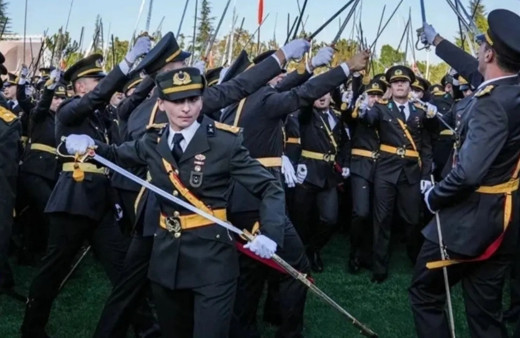 Teğmenlerin yemininde '28 Şubat' detayı!