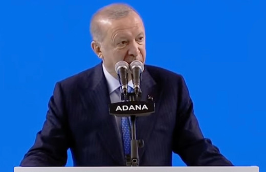 Cumhurbaşkanı Erdoğan: CHP lideri Özel'e samimi tavsiyem şudur, bu işleri bırakın, gidin kart oyunu oynayın