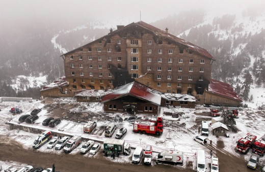 Oteldeki yangın! Sağlık Bakanlığı açıkladı işte yaralıların son durumu