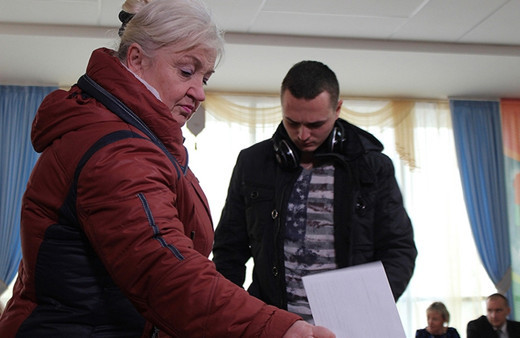 Belarus'ta halk cumhurbaşkanını seçmek için sandık başında