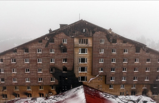 Kartalkaya'daki yangında ölenlerin hatıralarına saygısızlık eden 3 kişi daha yakalandı