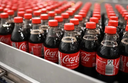 Coca-Cola’da kırmızı alarm! Tüm içeceklerini toplatıyor