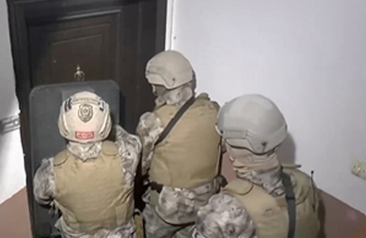 "Gürz-41" ve "Gürz-42"operasyonlarında 100 şüpheli yakalandı